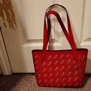 Coach Tote 27 Horse Carriage